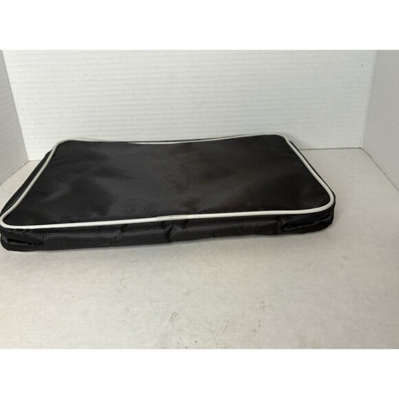 Mead Five Star Tech Sleeve Chromebook & Laptop Storage 11" Zip Close Black Grey - Picture 6 of 10